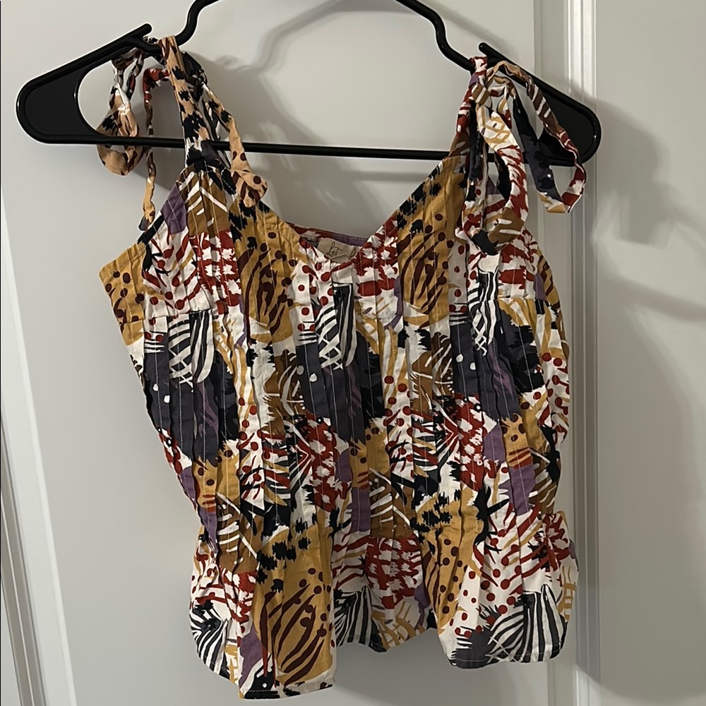 Women's Patterned Top